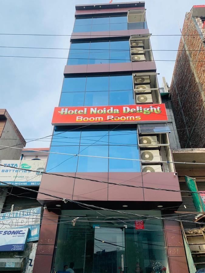 Hotel Noida Delight Екстер'єр фото